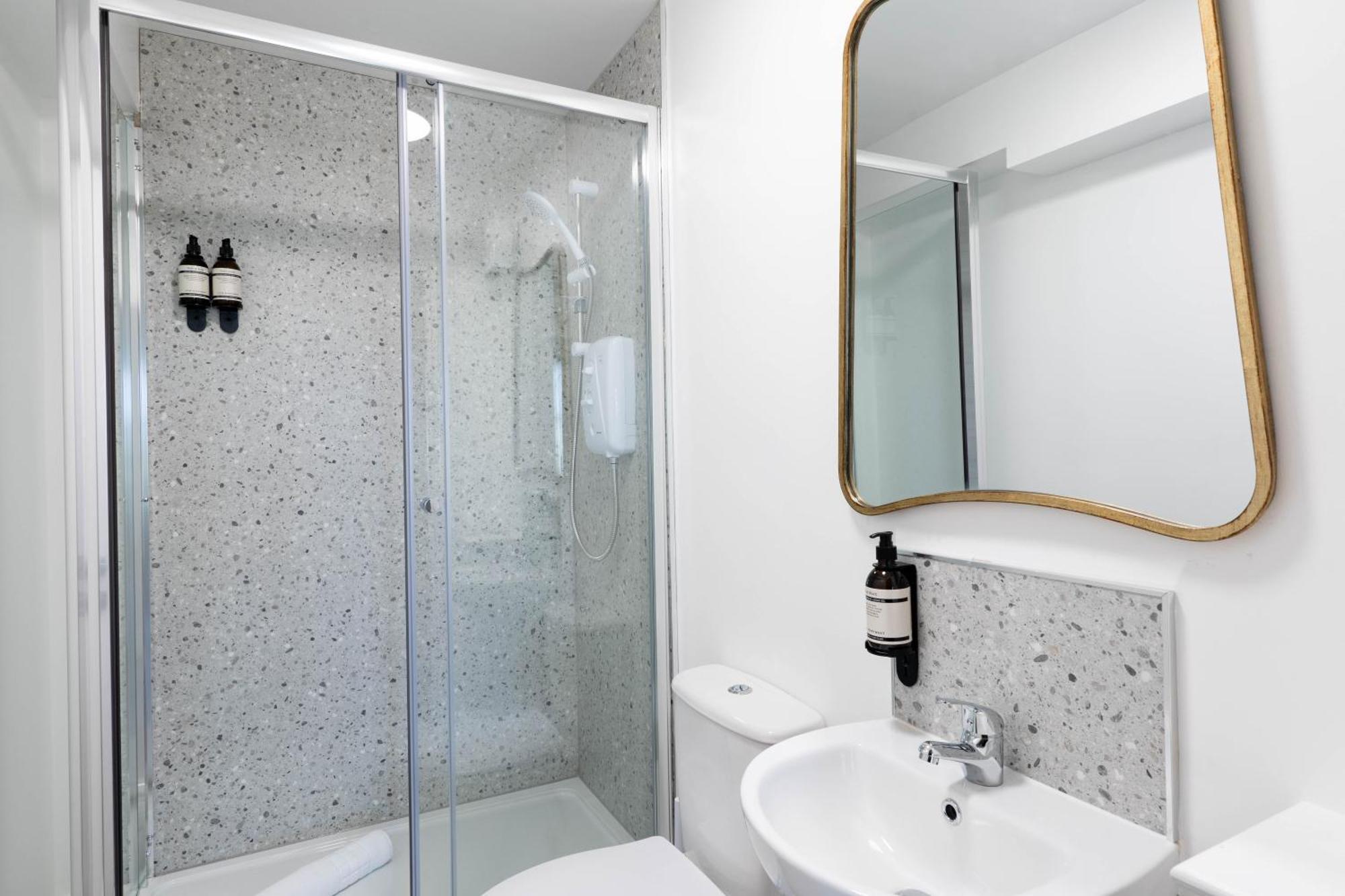 Wellington Place I Your Apartment Bristol Luaran gambar