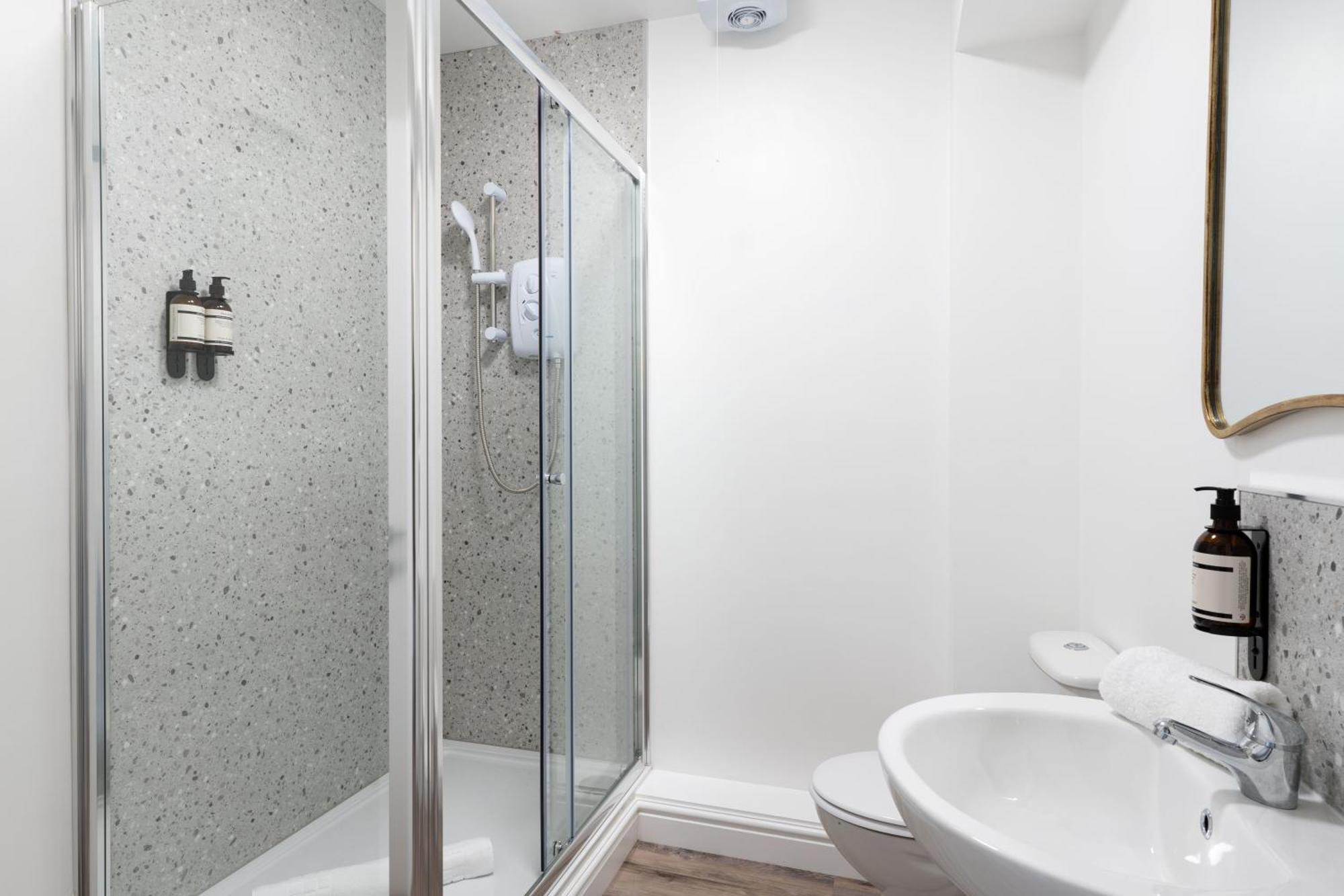 Wellington Place I Your Apartment Bristol Luaran gambar